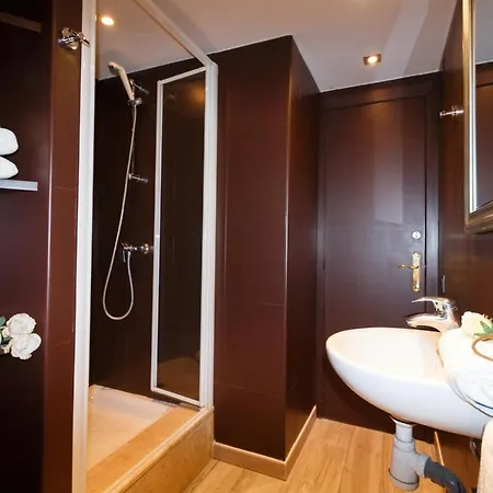 Duplex In Poblenou, Near The And Perfect For Vacations